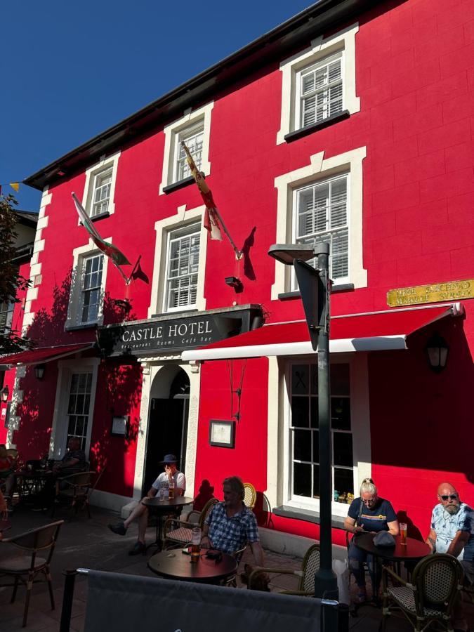 The Castle Hotel Aberaeron Eksteriør billede